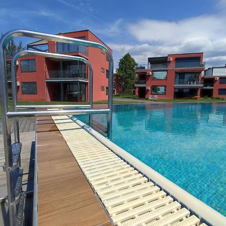 Soleil Apartmanok Balatonlelle Eksteriør billede