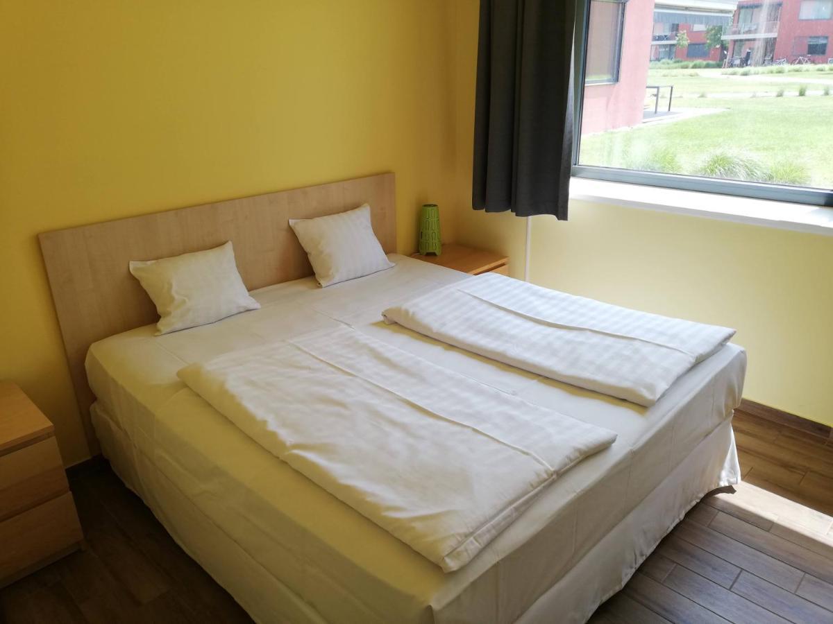 Soleil Apartmanok Balatonlelle Eksteriør billede